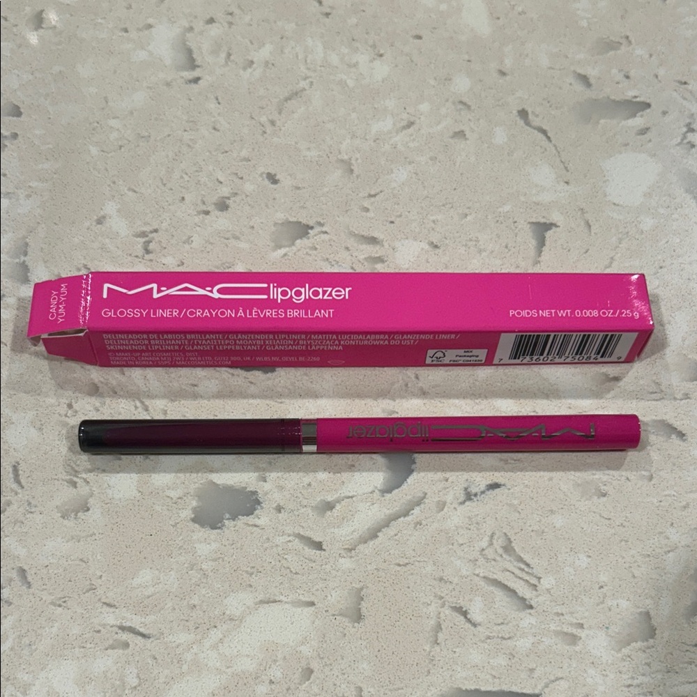MAC
Lip Glazer